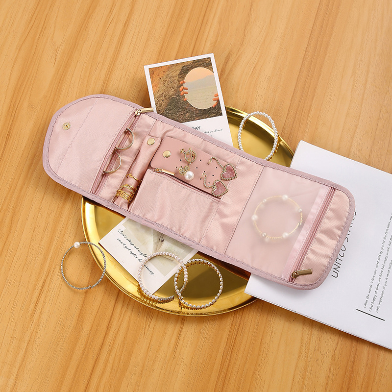 Składana rolka na biżuterię Wy – Travel Jewellery & Accessories Organiser recenzja i cena